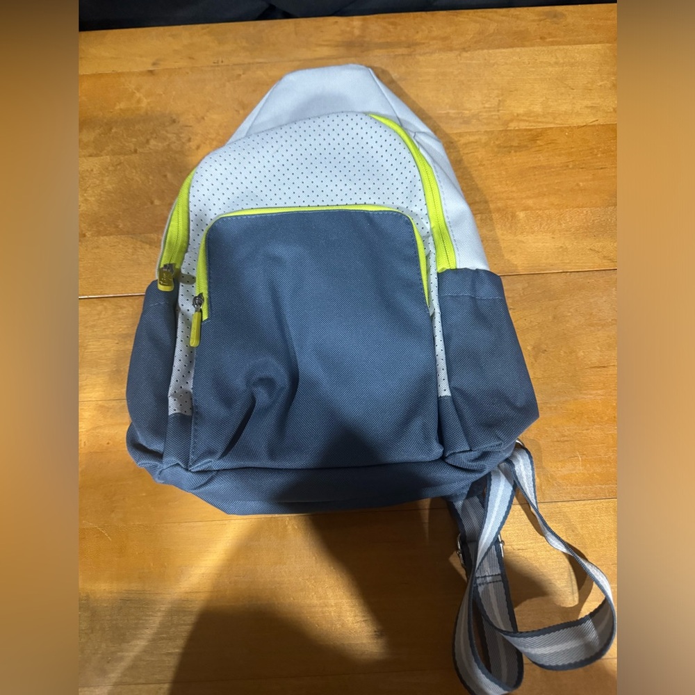 Thirty one cross body bag